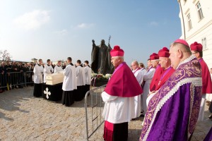 Na Nitrianskom hrade sa rozlucili s kardinalom Janom Chryzostomom Korcom